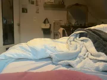 emmangel's chat room