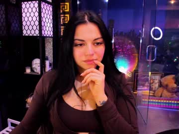 alma_pearl's chat room