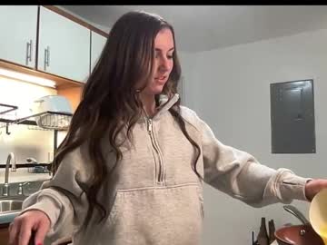 laylahlaylah1's chat room