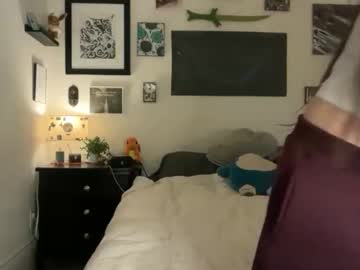 hannahtaylorr's chat room