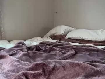 minahoneyy38's chat room