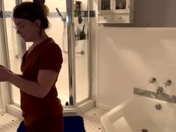 intothewoodswego's chat room