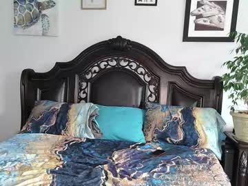 pussylix3's chat room