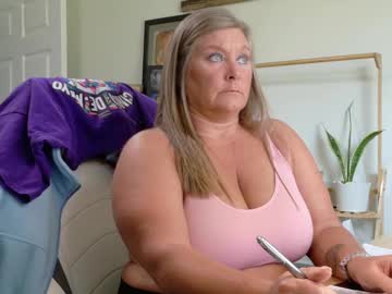 curiouscouple3143's chat room