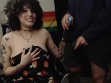 jonmessfan's chat room