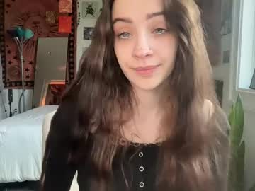 hannahtaylorr's chat room