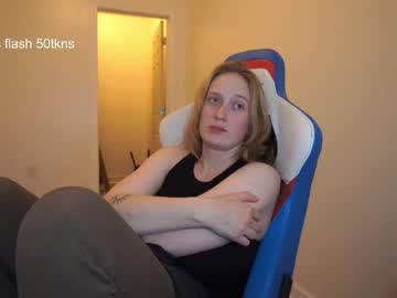 laylas_universe's chat room