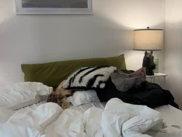 parisangel7's chat room