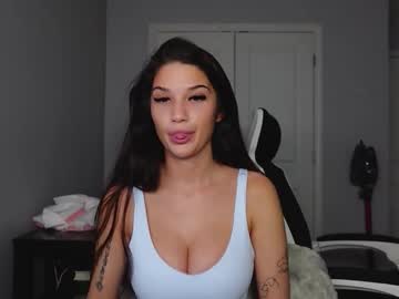 prettygirll23's chat room