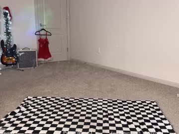 petitebrat's chat room