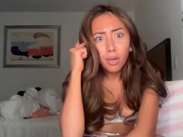 dollyrhodesss's chat room