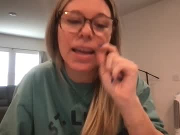 texas_blonde's chat room