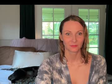 kaileeshy's chat room