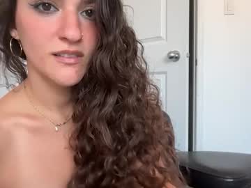 emmababy2322's chat room