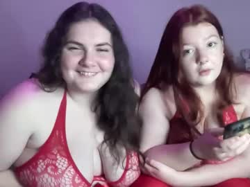 scarletttsinner's chat room