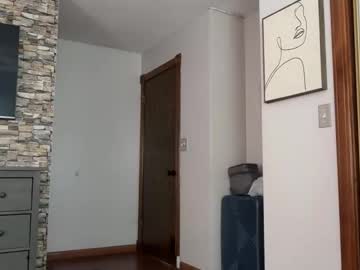 minahoneyy38's chat room