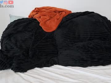 serareads's chat room