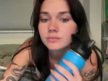 queencassidyy's chat room