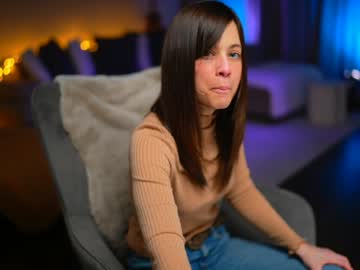 newchloe18's chat room