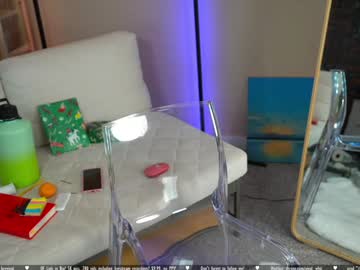 vivid_whit's chat room