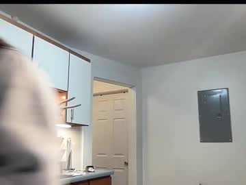 laylahlaylah1's chat room