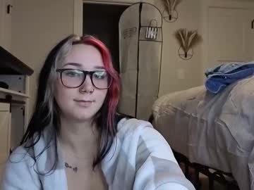 iveyjade33's chat room