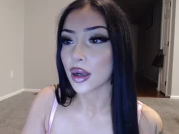 julianamamii's chat room