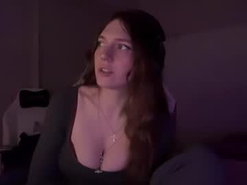 lunasnows's chat room