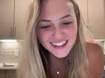 luvaimee's chat room