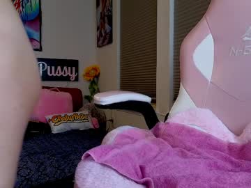 pr3ttyp1nkpussy's chat room