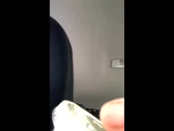 eggnog_and_booty's chat room