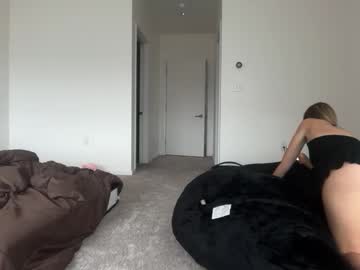 stellapearl's chat room