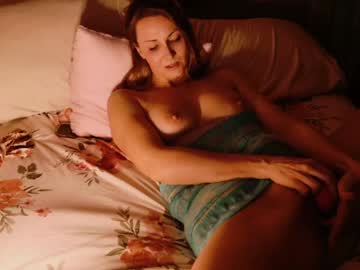 kaileeshy's chat room