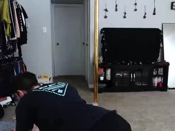 yellowpony121212's chat room