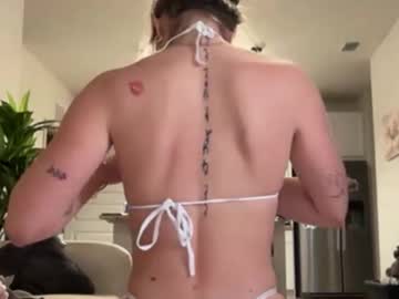 therosiecheeks's chat room