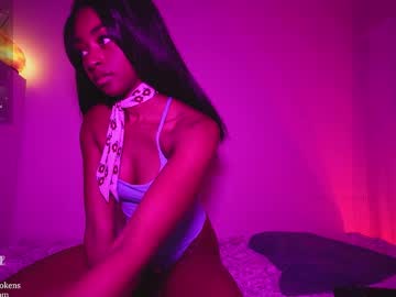 jada_valentine's chat room