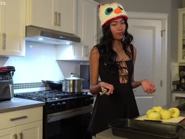 littlemiss_kira's chat room