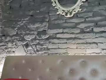 vixvixenn's chat room