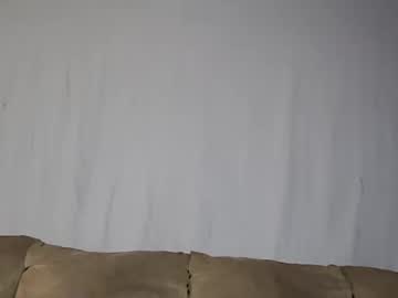 coupleoffantastics's chat room