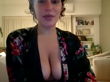 freckledeer's chat room