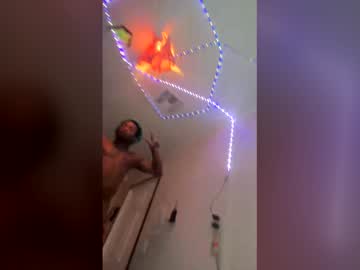 s_ddough's chat room