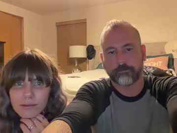 jileenaveale17's chat room