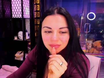 alma_pearl's chat room