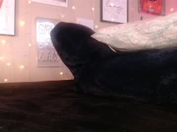 milf_lacey's chat room