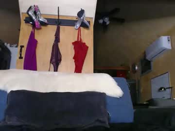 kimberlyfaysantana's chat room