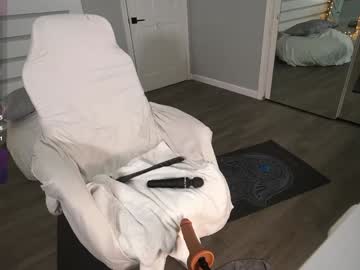 rosiebones's chat room