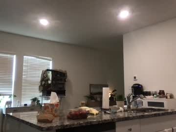 texas_blonde's chat room