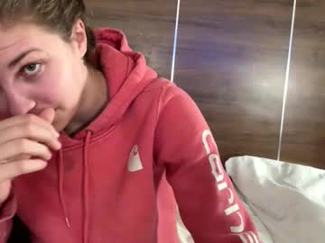 deepthroatqueen33's chat room