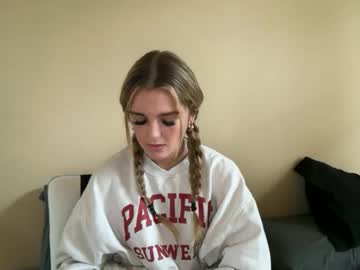 alyssastonee's chat room