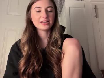 fantasyella's chat room